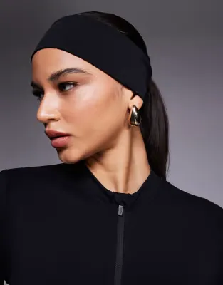 active training headband in black