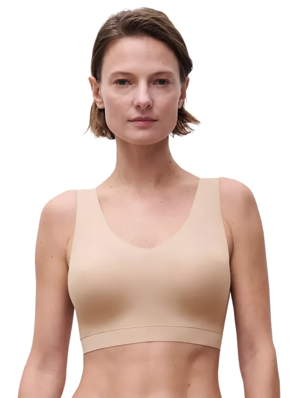 Chantelle Soft Stretch V-Neck Padded Crop Bra