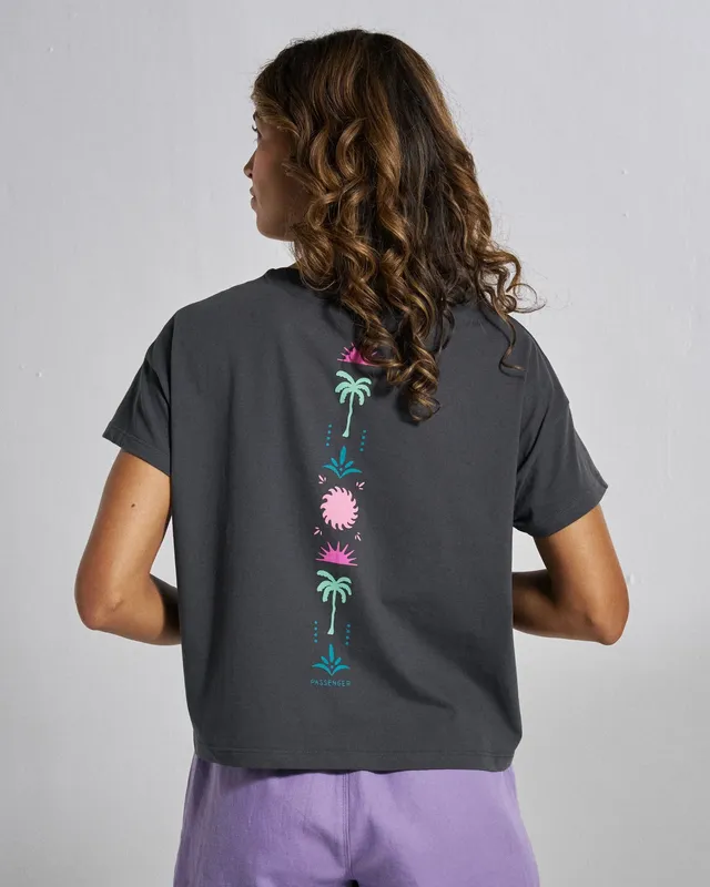 Passenger Clothing Stack Pocket T-Shirt - Faded Black
