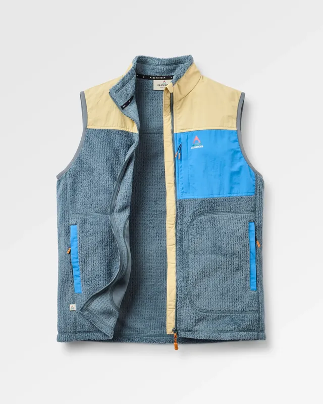 Passenger Clothing Venturescape Women's Fleece Vest - Desert/Storm Grey