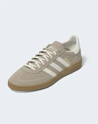 Handball spezial trainers in beige with gum sole