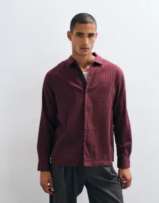 relaxed revere textured shirt in burgundy
