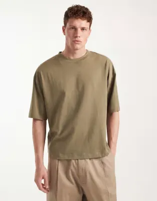 heavyweight boxy oversized t-shirt in khaki