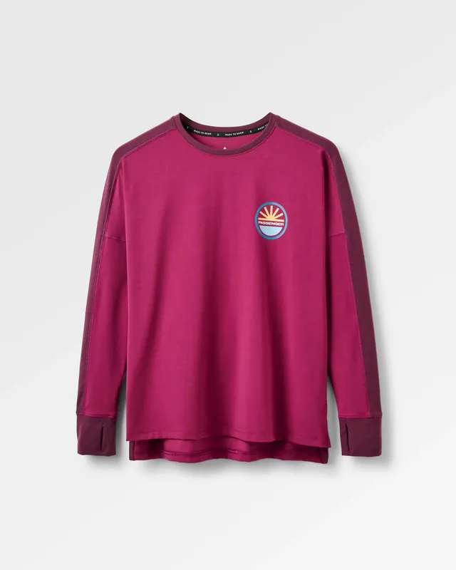 Passenger Clothing Chase The Light Drirelease® Active LS T-Shirt - Wild Berry