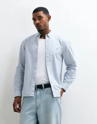 authentic tonal logo button down stripe oxford shirt in light blue/white