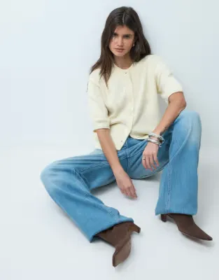 lightweight relaxed short sleeve cardigan in cream