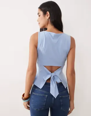 slash neck tie back tank top in baby blue