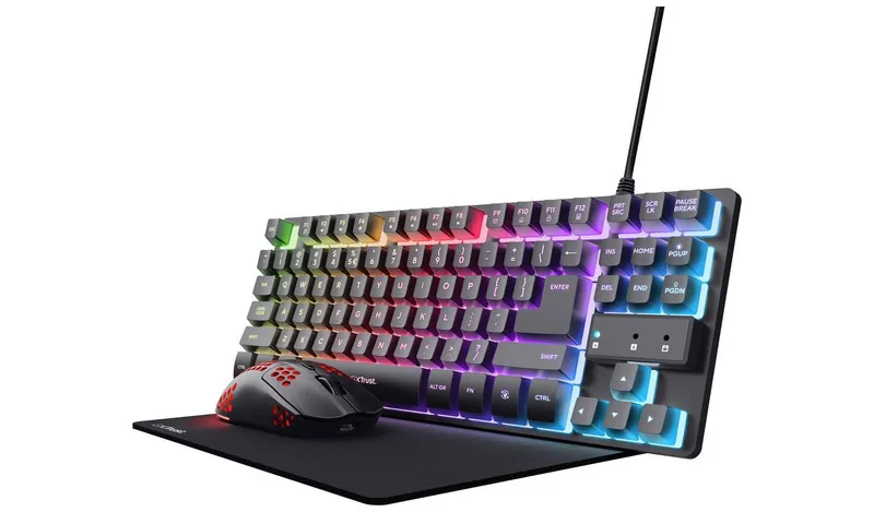 Trust GXT796 Keyboard and Wireless Mouse with Mousepad