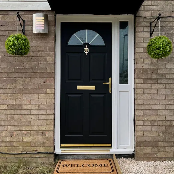 Rust-Oleum UPVC Matt Outdoor Paint