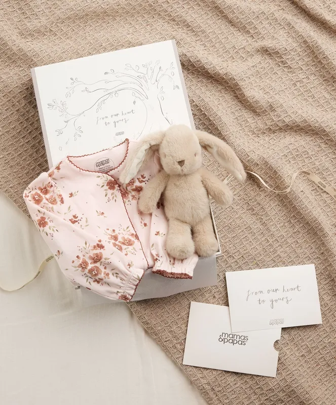 Mamas & Papas Girls Floral & Small Bunny Toy Gift Box (0-3 M)
