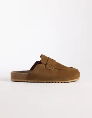 penny loafer mule in tan suede