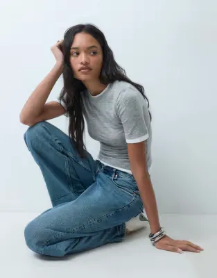 slubby shrunken tee with mock double layer in grey