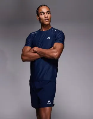 Charge 2.0 t-shirt in navy