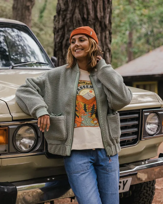 Passenger Clothing Lucia Sherpa Fleece - Pistachio