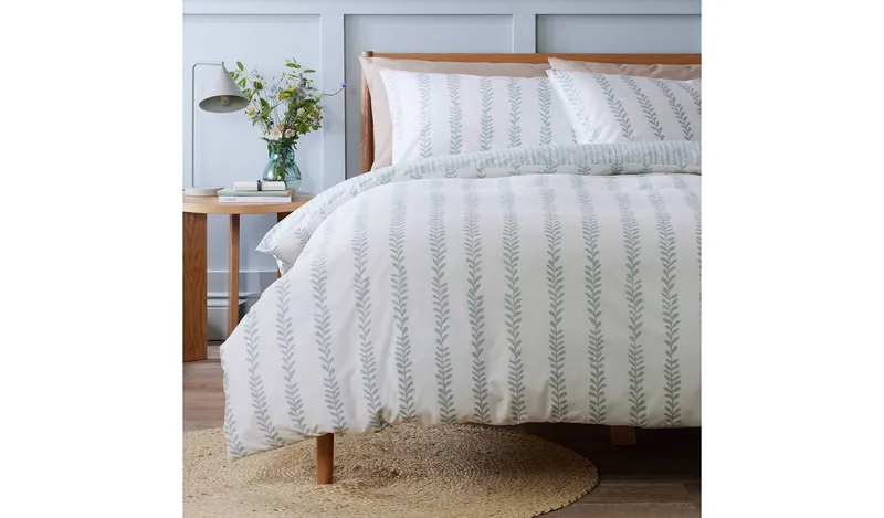 Argos Home Leaf Stripe Green Bedding Set