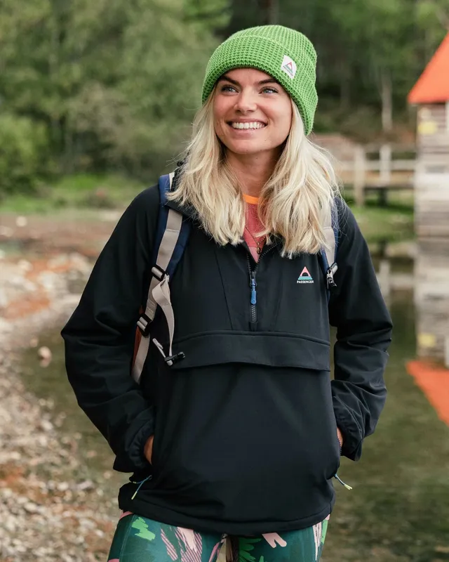Passenger Clothing Ocean Softshell Anorak - Black