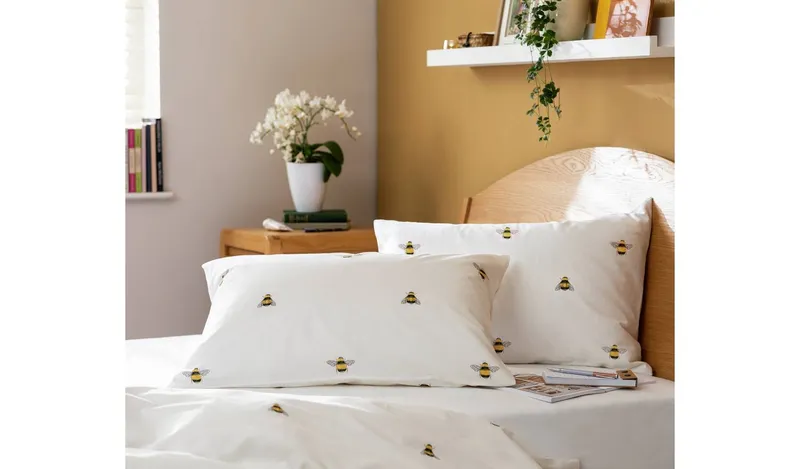 Argos Home Bee Housewife Pillowcase Pair
