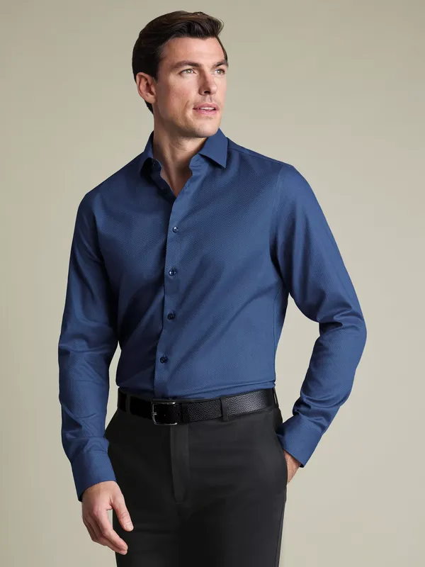 Charles Tyrwhitt Cutaway Collar Non-Iron Dobby Cotton Texture Slim Fit Shirt