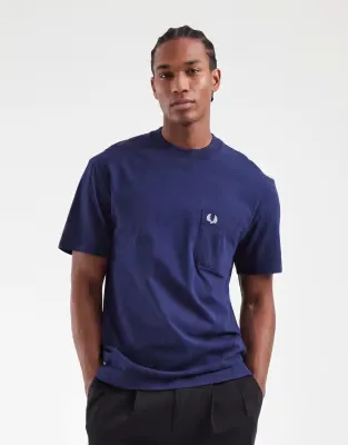 washed short sleeve t-shirt in navy