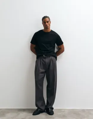 Premium SUPIMA Cotton t-shirt in black