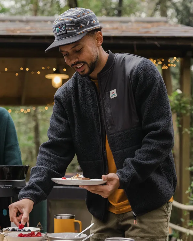 Passenger Clothing Reconnect Sherpa Fleece - Black
