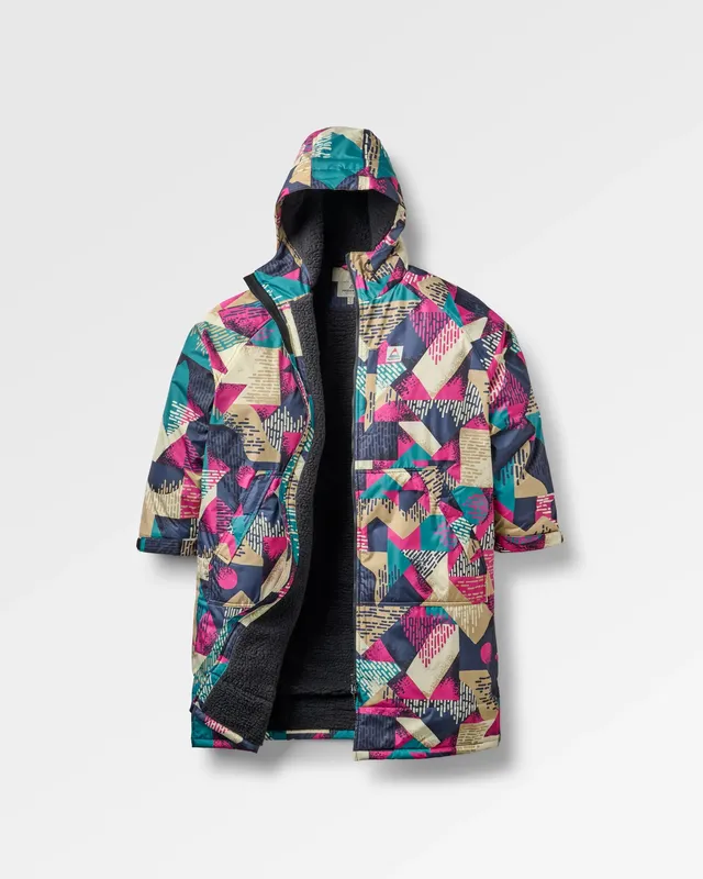 Passenger Clothing Waves Sherpa Lined Changing Robe - Mosaic Mountain Charcoal