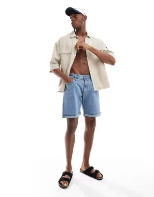 turn up denim short in light blue denim