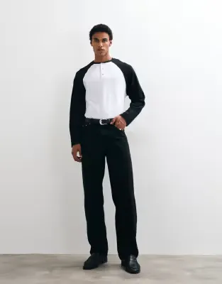baggy jeans in black