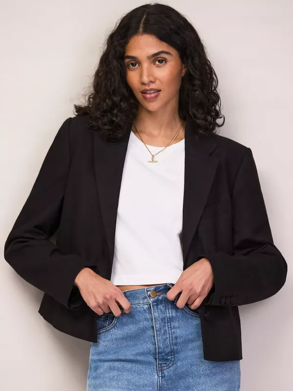 Ro&Zo Cropped Blazer, Black