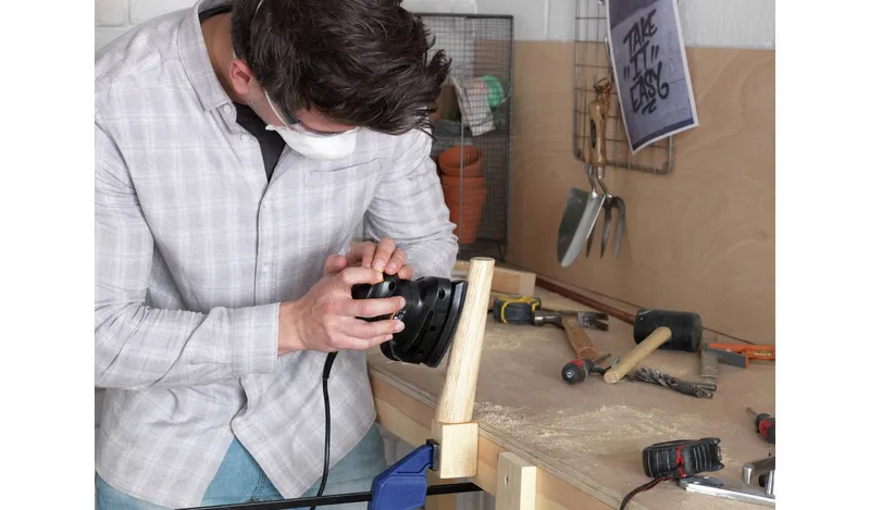 Challenge Corded Palm Sander - 105W