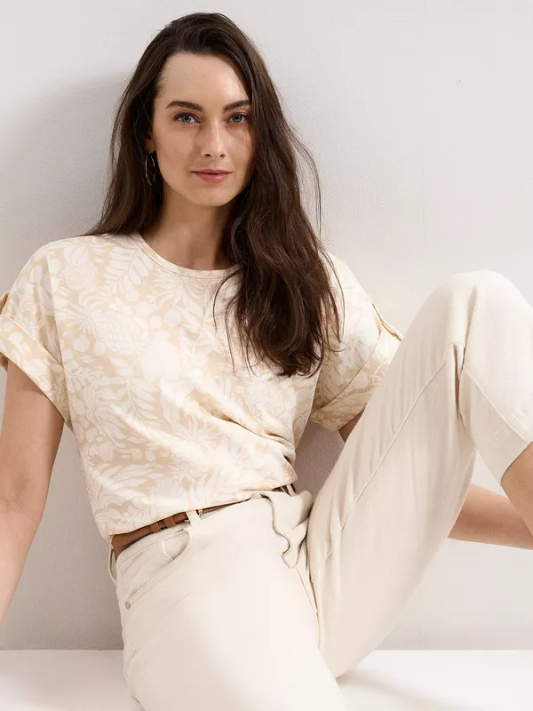 Phase Eight Kayla Floral T-Shirt, Neutral
