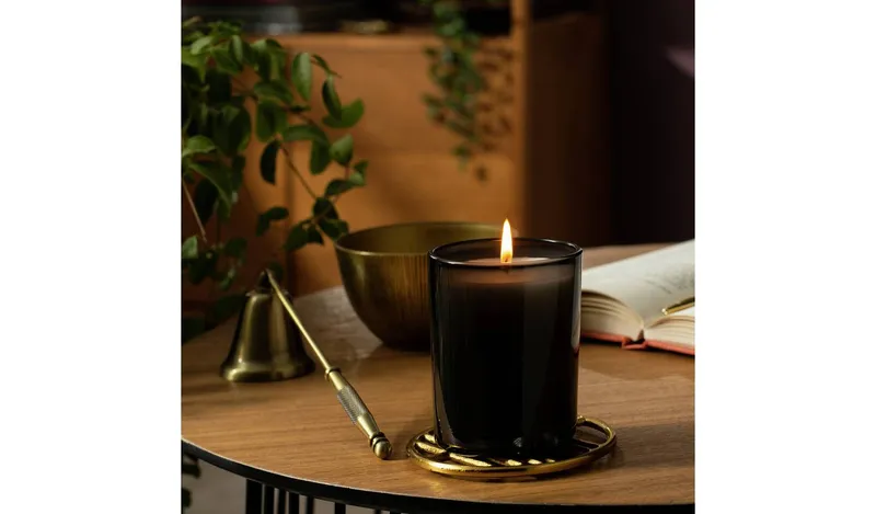 Habitat Boxed Candle - Patchouli & Plum