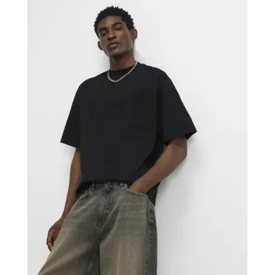 Black Oversized Fit Pocket T-Shirt
