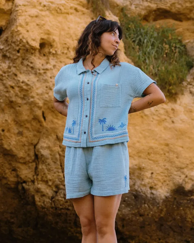 Passenger Clothing Waveney Short Sleeve Cotton Shirt - Retro Blue