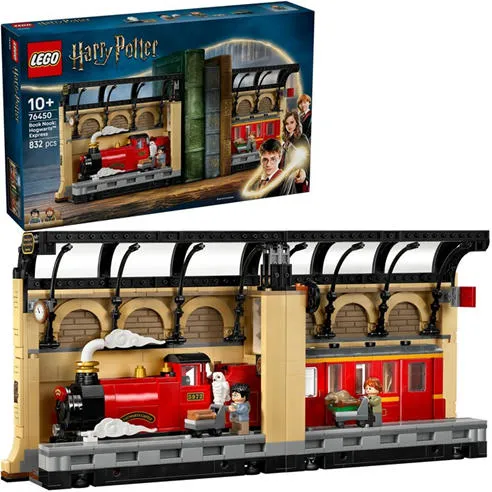 LEGO® Harry Potter™ Book Nook: Hogwarts™ Express Magical Toy 76450