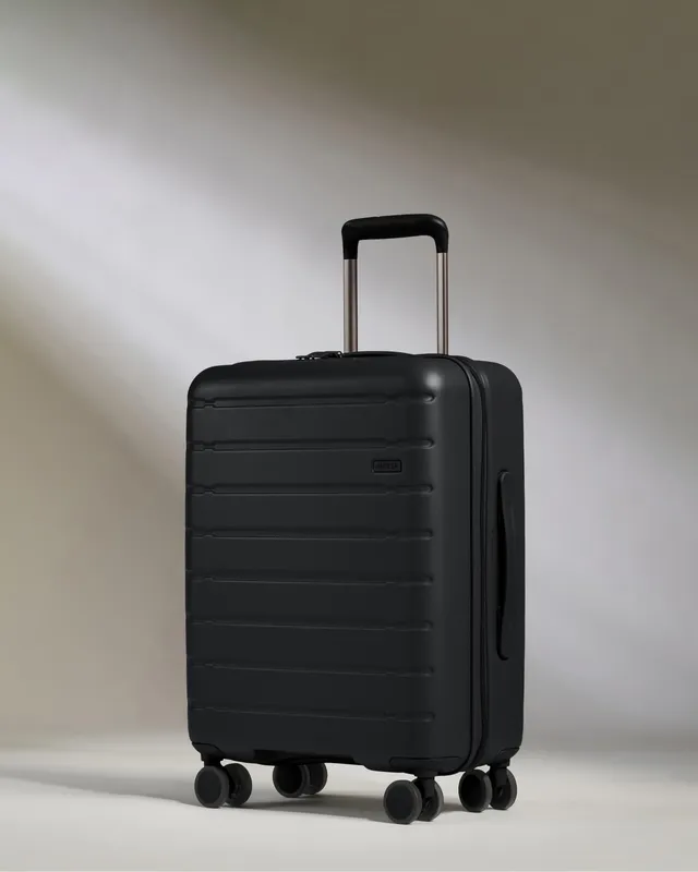 Antler Cabin Suitcase in Midnight Black - Stamford 2.0