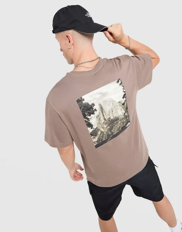 The North Face Venture Mountain Graphic T-Shirt