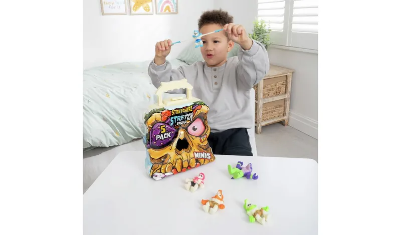 Stretcherz Mini Play Dino Skull Case/ Dino Collectable Pack 