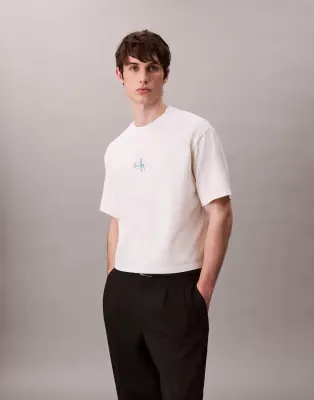 Monologo boxy oversized t-shirt in off white