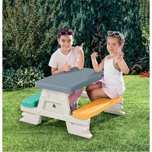 Dolu Picnic Table