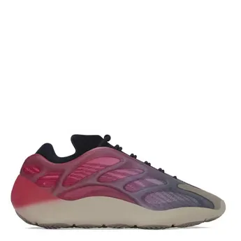 Yeezy Unisex 700 V3 Futuristic Design Trainers