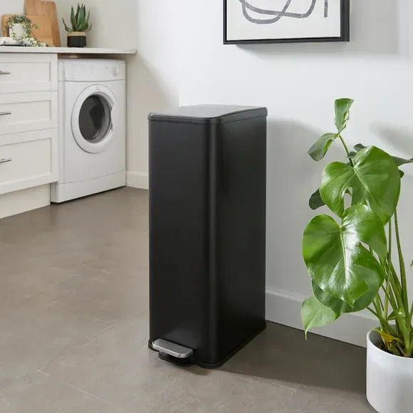 30L Curve Pedal Bin