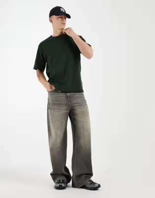 boxy oversized t-shirt in green