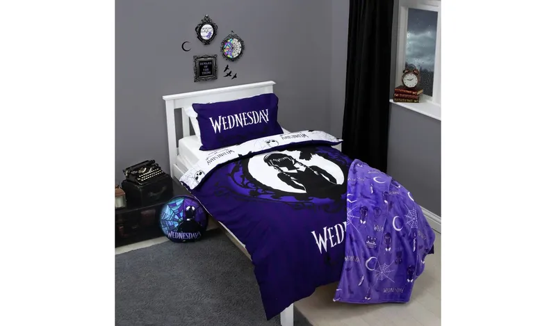 Wednesday Purple Kids Bedding Set - Single