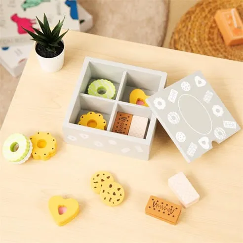 Tooky Toy Wooden Biscuit Box