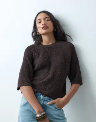 crew neck slouchy drop sleeve t-shirt in chocolate