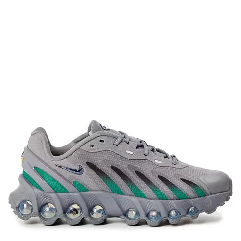 NIKE Kids' Air Max Dn8 Low-Top Trainers