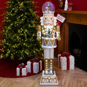 4.2ft Standing Nutcracker Model