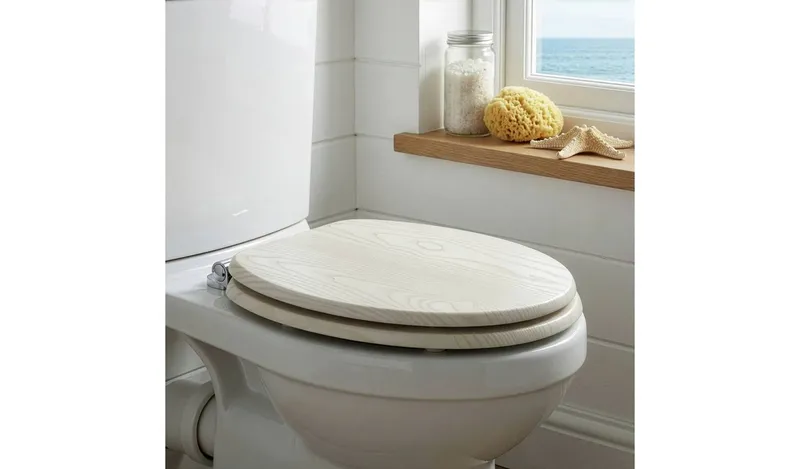 Croydex Moulded Wood Toilet Seat - White Oak Effect