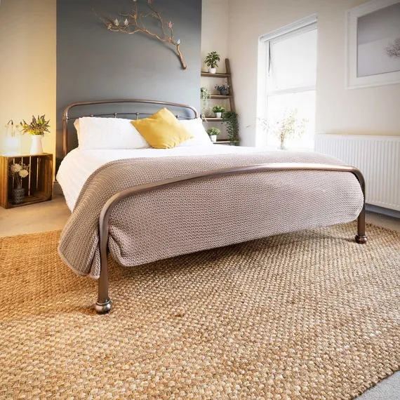 Woven Jute Area Rug - Brown / 170 x 120cm
